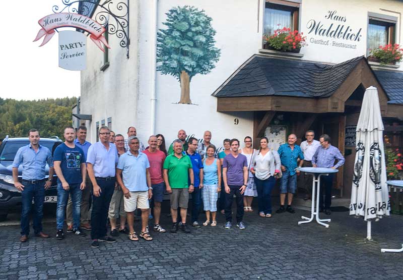 Gruppenbild Unternehmertreffen
